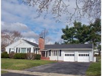 33 Howard Avenue