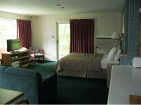 905 KILLINGTON RD 421, 422, 423 KILLINGTON CENTER SUITES