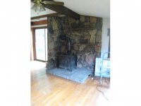 44 Chittenden RD