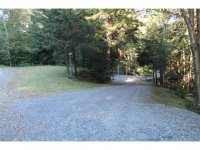 82 Lookout Road
