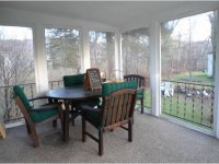 4 Green Knolls Ln