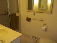 642 Colonial Dr