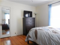 4 Avenue B