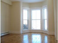 10 Lincoln St