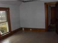 39 Crescent St