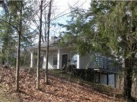 39.5 N Elm Street
