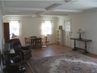 32 Howard Avenue