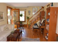 18 Highland Avenue