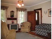 1 Golf Ave