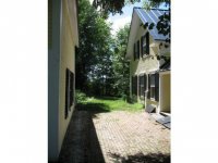 7 Slayton Terrace