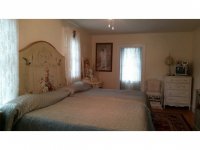 4 Highland Avenue
