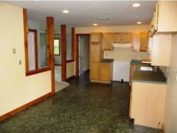 4 Phillips ST None (RC)