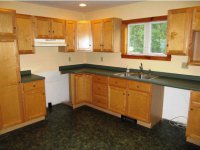 4 Phillips ST None (RC)