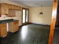4 Phillips ST None (RC)