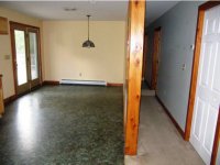 4 Phillips ST None (RC)