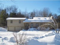 845 Meadowlake Drive