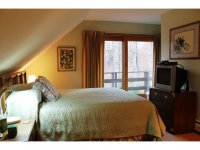 302 Weathervane Drive