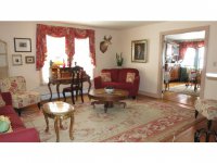 4548 West Woodstock Road