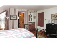 4548 West Woodstock Road