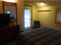 528 E Mountain
