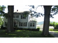 22 Deer Street