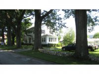 22 Deer Street