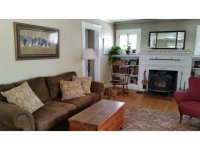 22 Deer Street