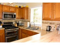 300 Grove Street Country Grove Condominium
