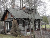 1658 West Woodstock Road