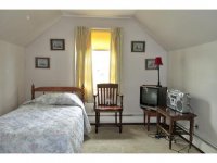 128 Stratton Road