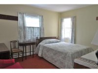 128 Stratton Road