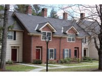 578 Townhouse Way
