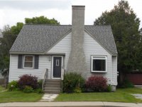 15 Crescent Street