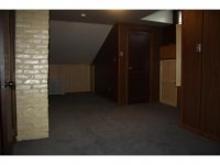 18 Belmont Ave