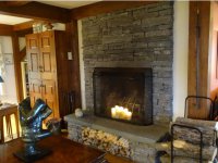 1074 North Hollow