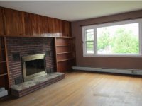 82 East Washington