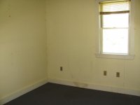 16 Clinton Ave
