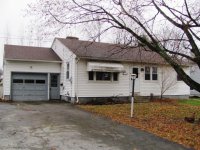 54 Thrall Ave