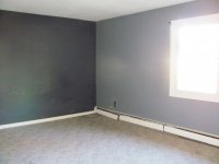 586 Gleason Rd