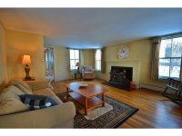 4 Church St