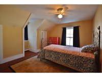 4 Church St