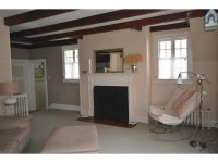 17 Pleasant Street