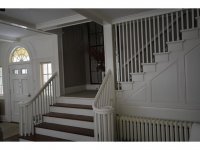 17 Pleasant Street