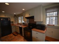 17 Pleasant Street