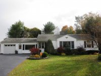 2 Tuttle Meadow Drive