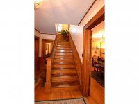 69 Nichols Street
