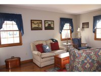 31 Giorgetti Blvd.