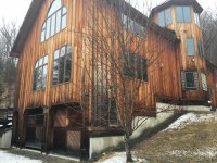 851 Riverside Park
