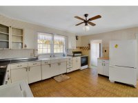 2540 Barnard