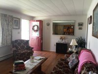 70 Field Ave